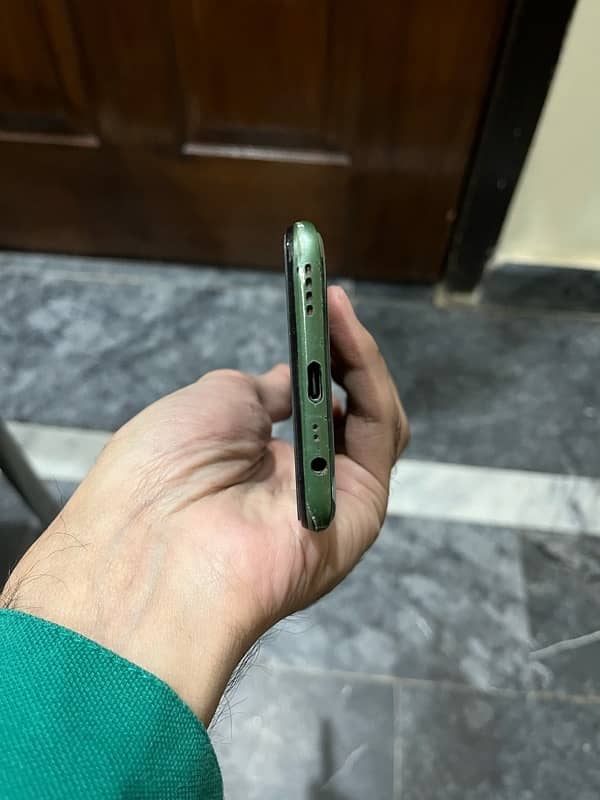 Realme 6i 4/128GB PTA Approved 4