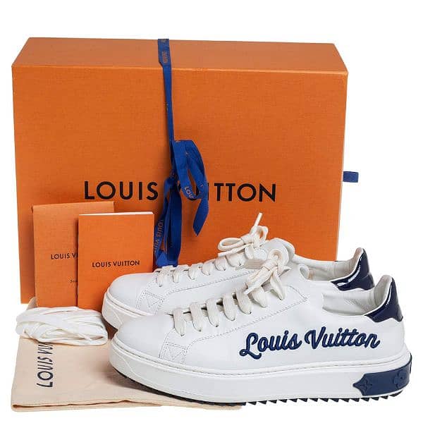 Louis Vuitton Gucci Balenciaga Fendi Adidas Nike 0