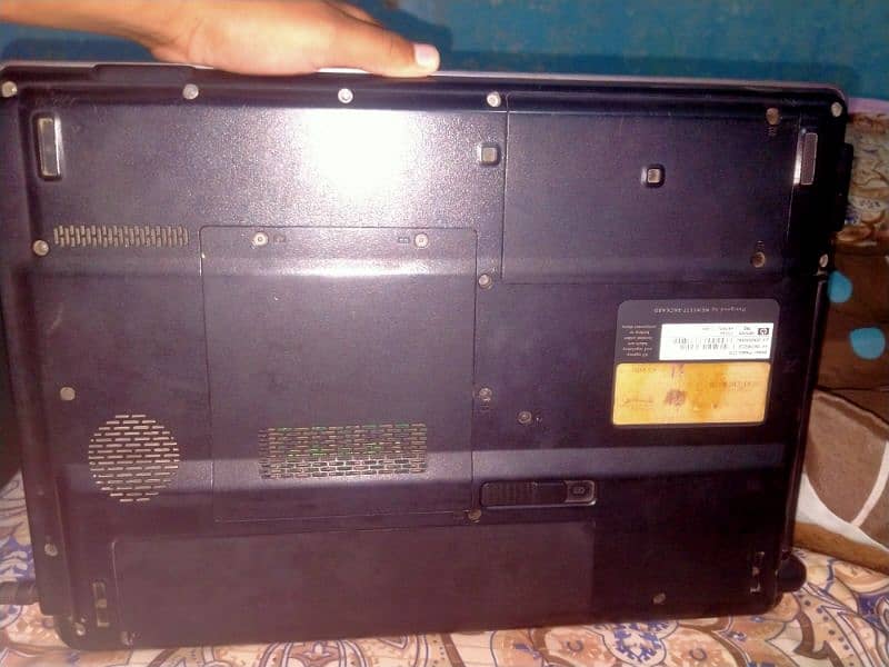 compaq laptop 1