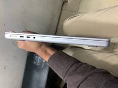 MACBOOK PRO M3