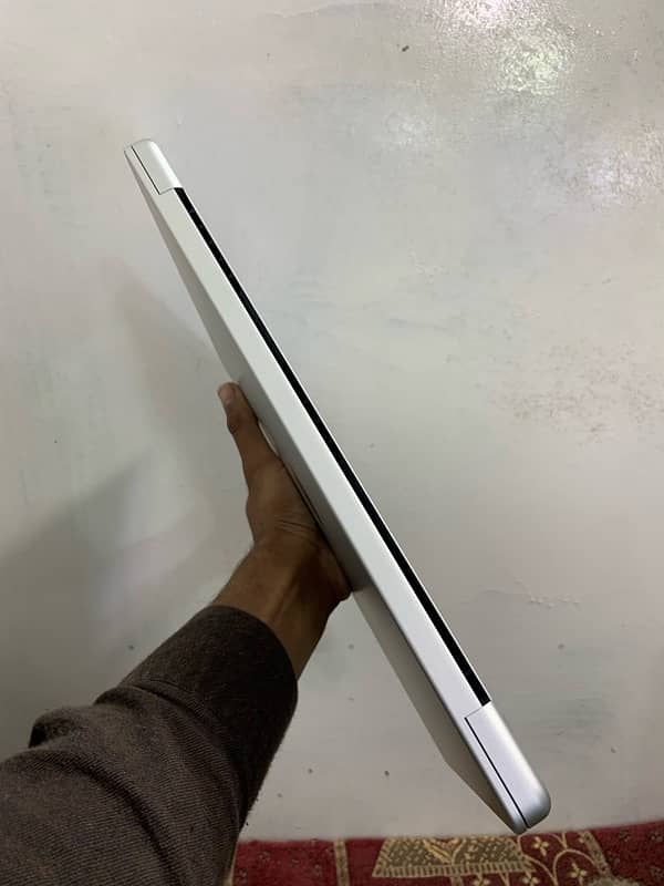 MACBOOK PRO M3 3