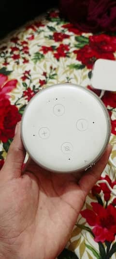 echo dot 3rd generation used me with charger i