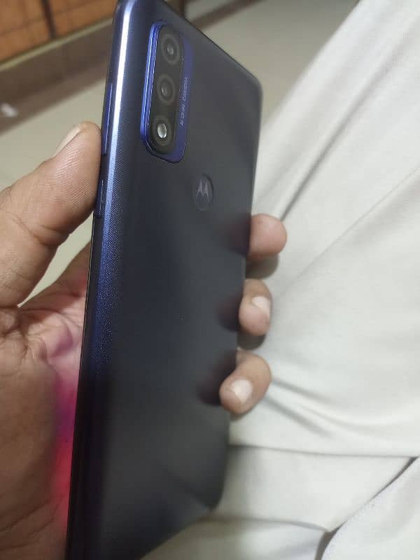 moto g pure in awesome condition 0