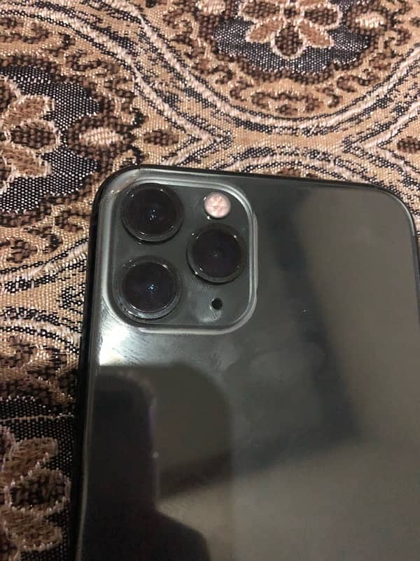 iPhone 11 pro 1