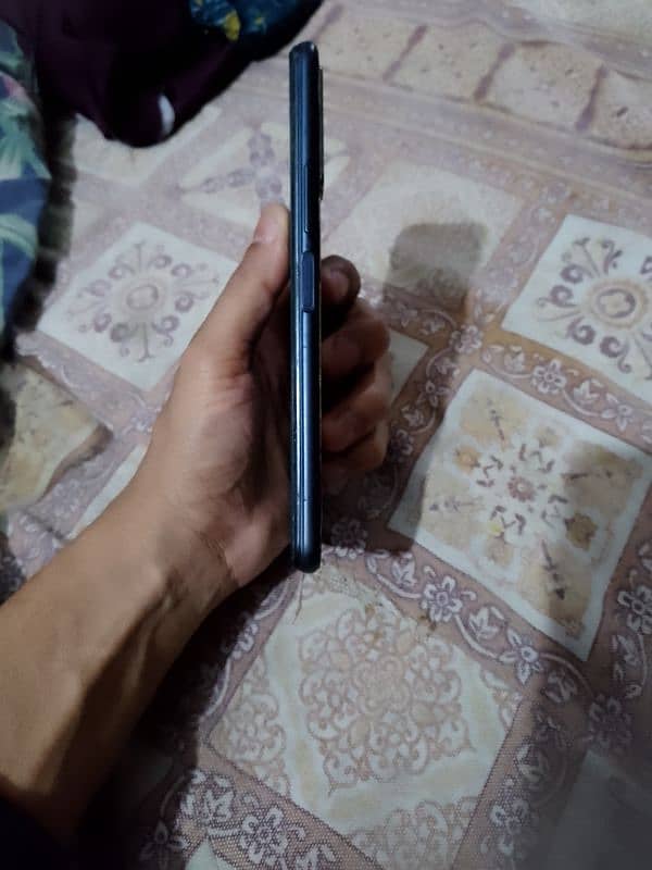 vivo y20 4+64 only penal change WhatsApp 0370,9103,823, 3