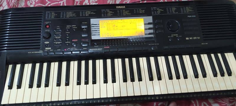 Yamaha PSR 630 Professional Piano Yamaha keyboard Roland Casio Korg 1