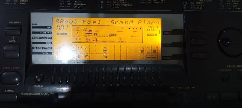 Yamaha PSR 630 Professional Piano Yamaha keyboard Roland Casio Korg 4