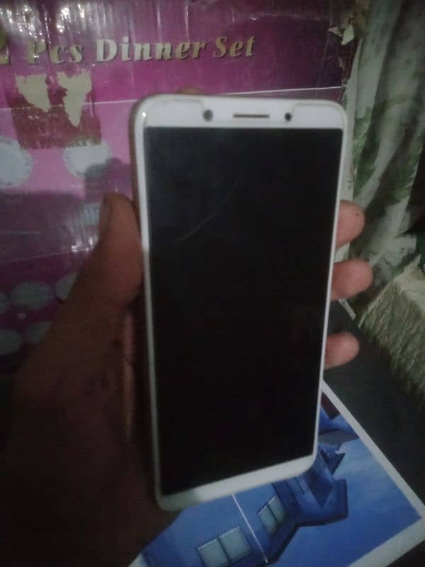 urgent sell oppo A83 serious buyer contact what's app 03447382049 1