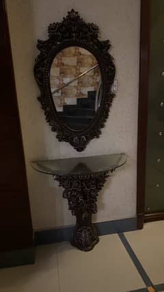 wall mirror hanging