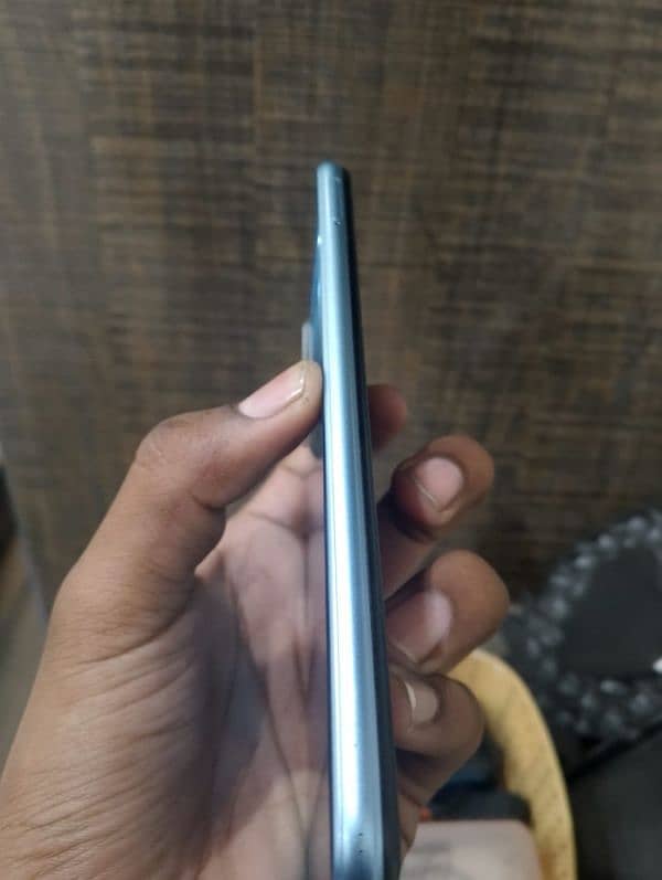 vivo y 20 s g 4+4 / 128 2