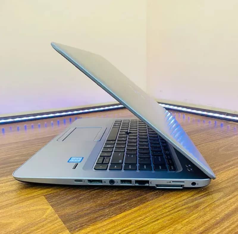 HP Elitebook 840 G4 Core i7 7th Generation with Touch Screen 5