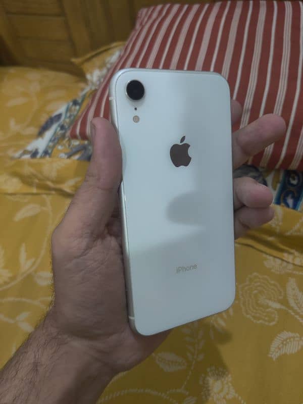 Iphone XR 128gb factory unlock all parts original 2