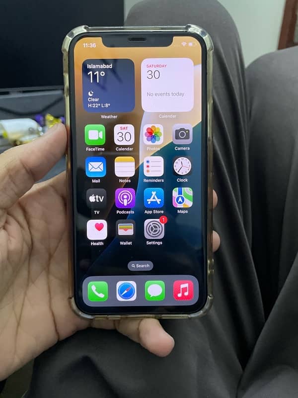 Iphone 11 pro 64 Gb PTA approved 1