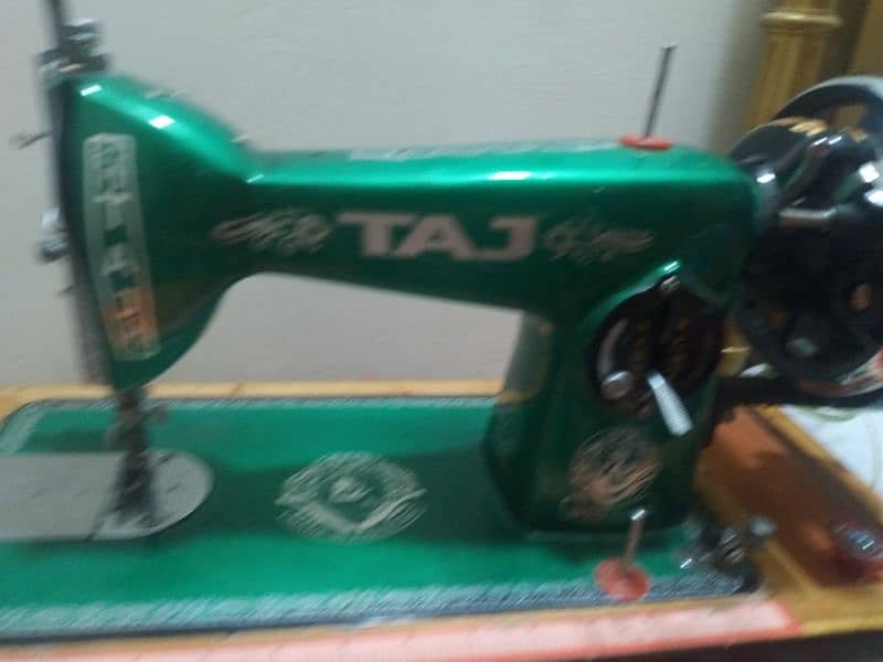 Taj sewing machine 0