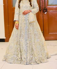 Bridal lehenga Bridal maksi one time used