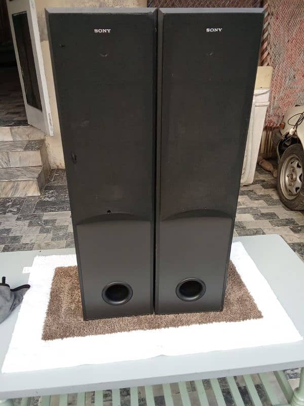 Sony Tower Speakers 4