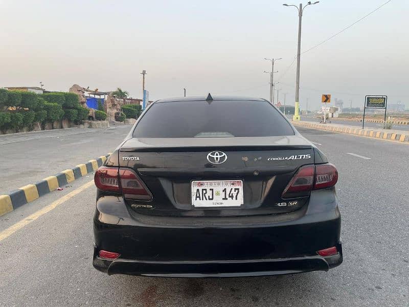 Toyota Corolla Altis 2009 3