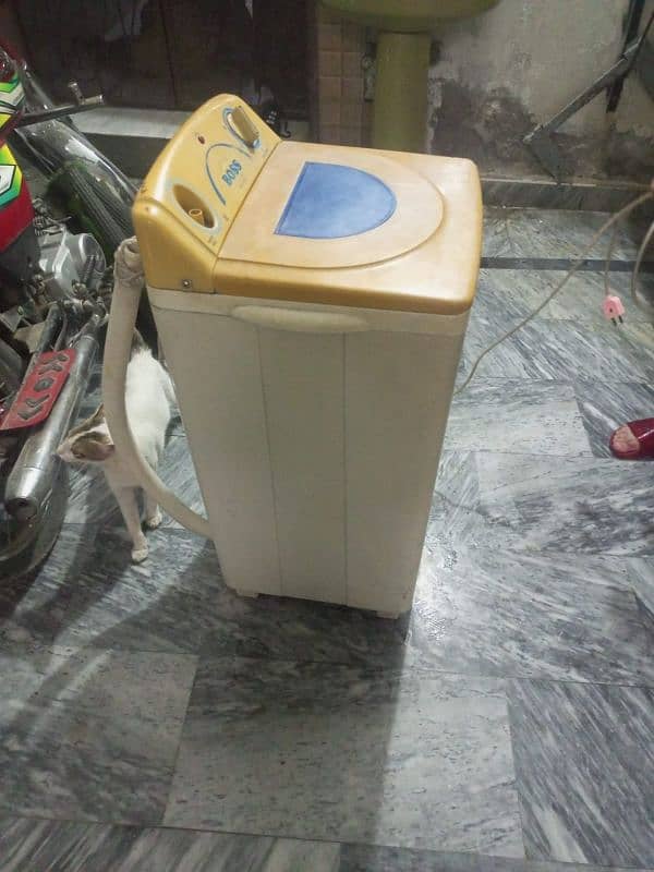 Haier Dryer / BOSS washing machine 3