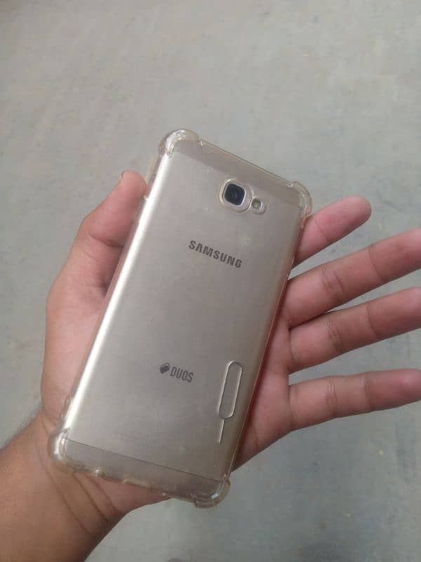 Samsung Galaxy J7 prime 3