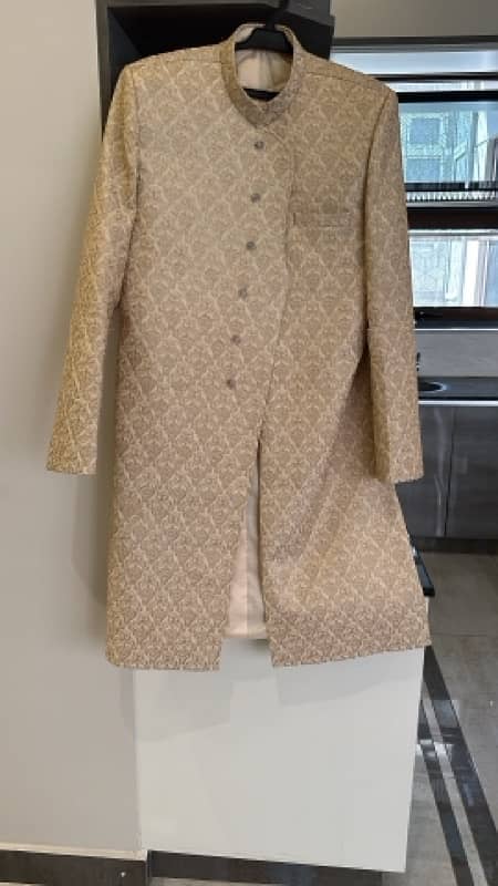 sherwani kulla and khussa complete set one time used excellent quality 0