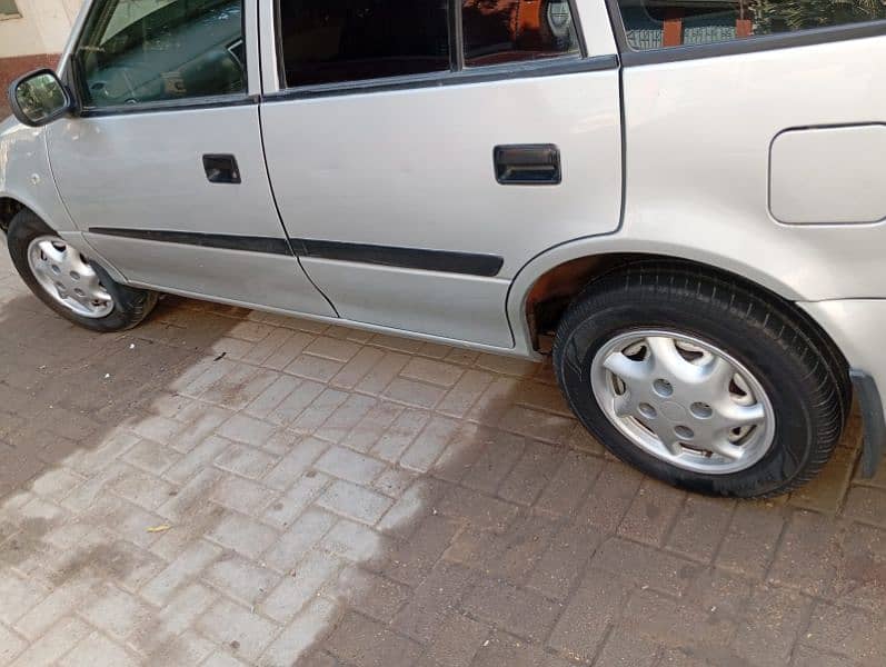 Suzuki Cultus VXL 2010 4