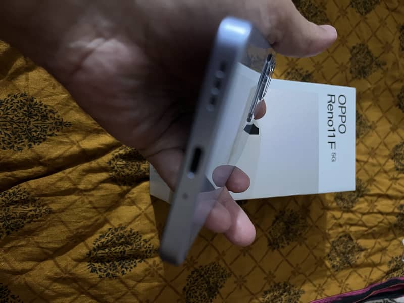 Oppo Reno 11f mobile for sale complete saman hai 3