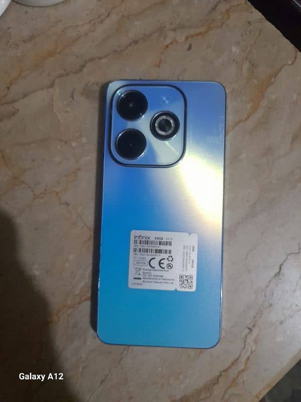 Infinix hot 40i 8/256 2