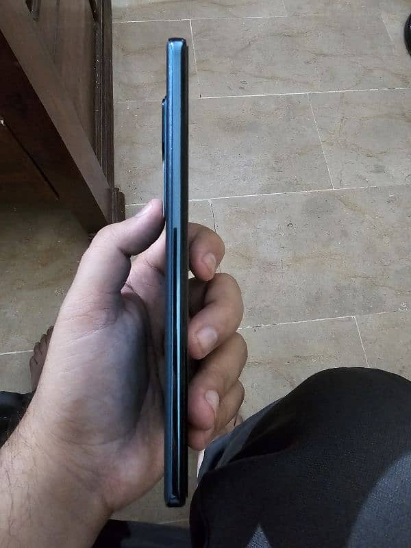 Vivo V30 2