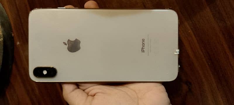 I phone Xs max 7 to 8 month used 0