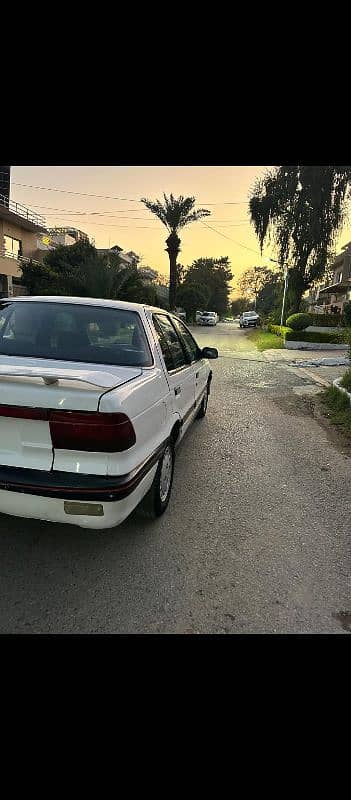 Mitsubishi Lancer 1989 7