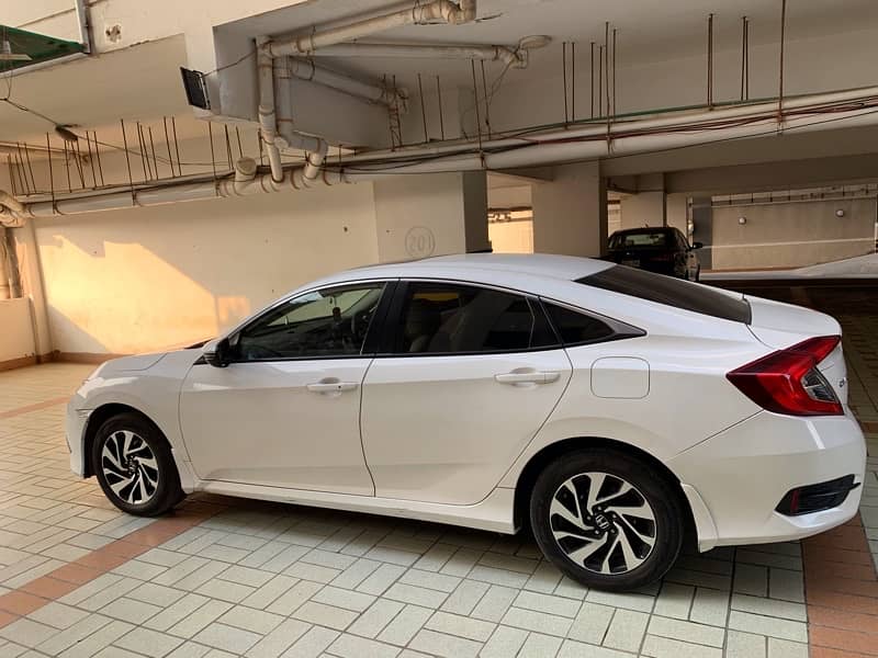 Honda Civic Oriel 2018 2