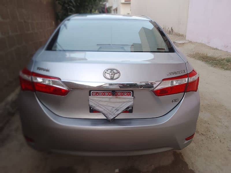 Toyota Corolla GLI 2015/2016 Reg 5