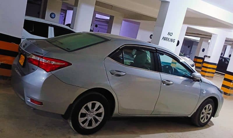 Toyota Corolla GLI 2015/2016 Reg 7