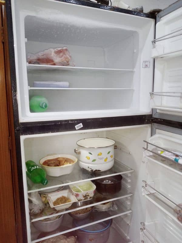 refrigerator 3