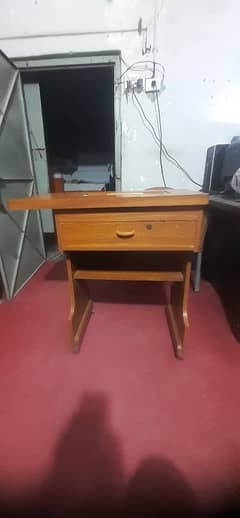 sewing machine stand/ salai machine stand