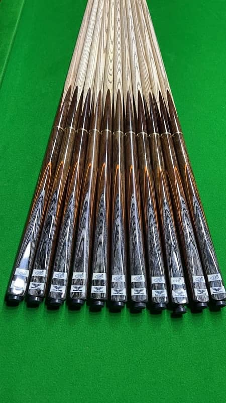 Branded Snooker cue 1