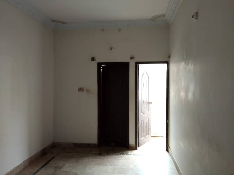 2 bed lounge with roof pent house for rent with nazimabad 5 1