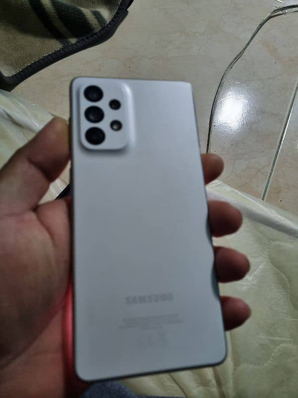 I am sell samsung A73 5g 8gb ram 256gb memory only little break body 1