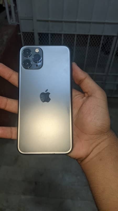 IPHONE 11 PRO 0