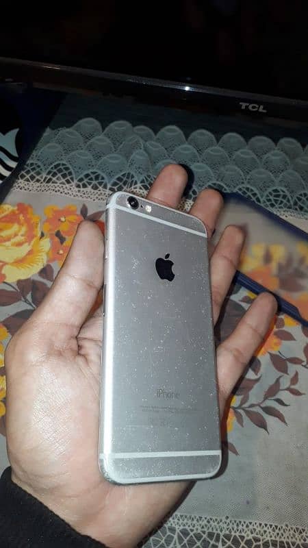 iphone 6 64GB 9