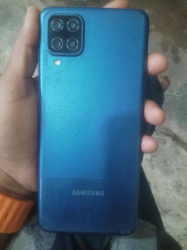 Samsung A 12 mobile hy 4 64 Hy Mobil ok Hy koi fold. NH hy 3