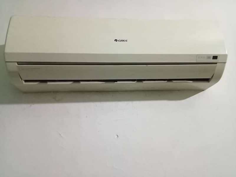 Air Conditioner Urgent Sale 0