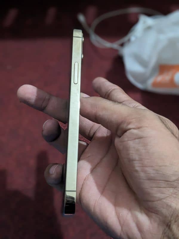 iphone 12pro 128gb 4