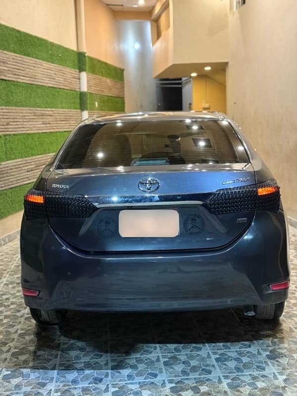 TODAY SALE URGENT Toyota Corolla GLI 2017 1st owner Car MY OWN CAR 5