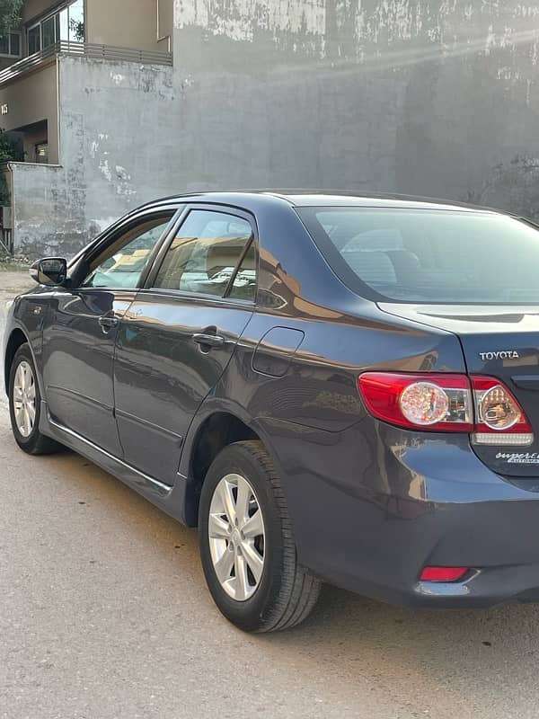 Toyota Corolla GLI 2012 1