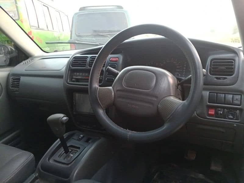 Suzuki Vitara 1999 6