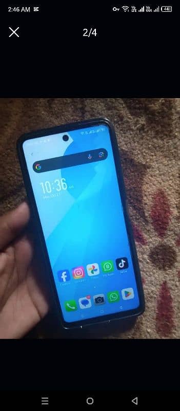 Infinix HOT 30 1