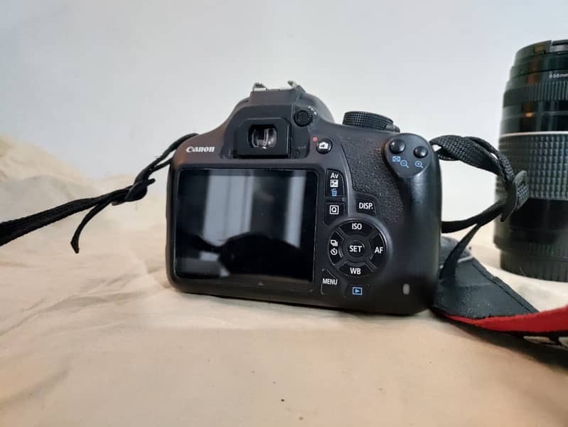 Canon 1200D with 18-55 and 75-300 lens 10/9 Condition 3