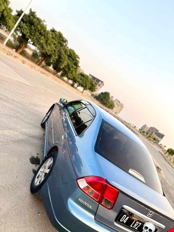 Honda Civic EXi 2004 9