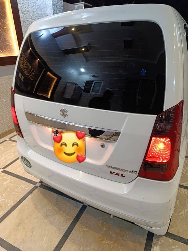 Suzuki Wagon R (VXL) 2022 1